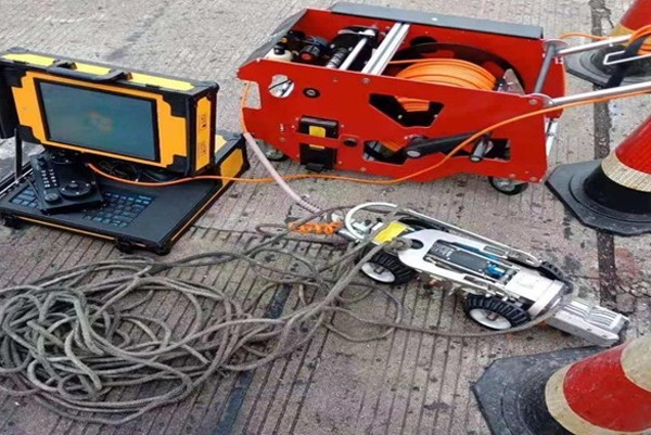 石碣CCTV管道检测机器人