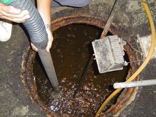 石碣隔油池清理